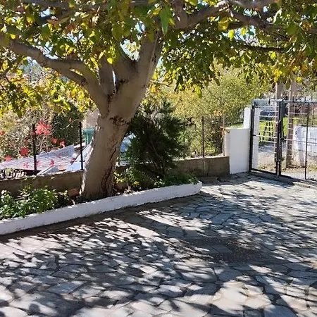 Nakou's House-το σπίτι του νάκου *