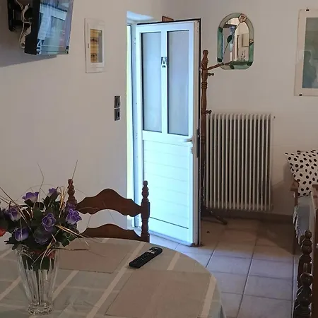 Nakou's House-το σπίτι του νάκου Apartamento *