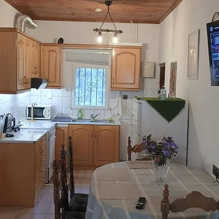 Nakou's House-το σπίτι του νάκου Apartamento Tríkala