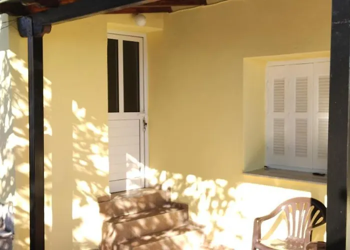 Apartment Nakou's House-το σπίτι του νάκου *