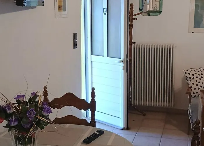 Nakou's House-το σπίτι του νάκου Apartment *